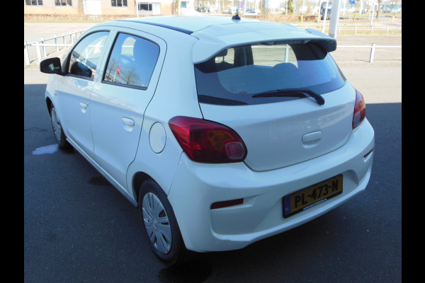 Mitsubishi Space Star 1.0 Cool+ staat in Hoogeveen
