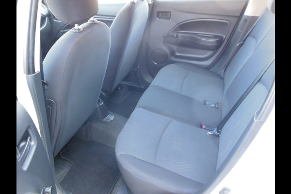 Mitsubishi Space Star 1.0 Cool+ staat in Hoogeveen