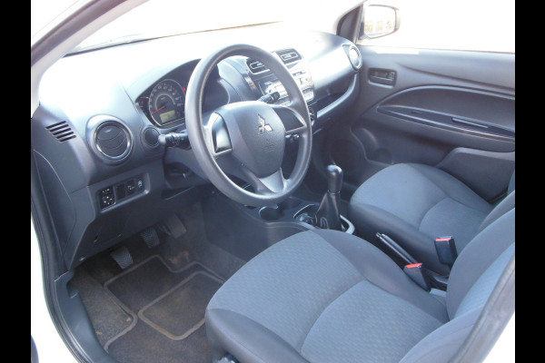 Mitsubishi Space Star 1.0 Cool+ staat in Hoogeveen