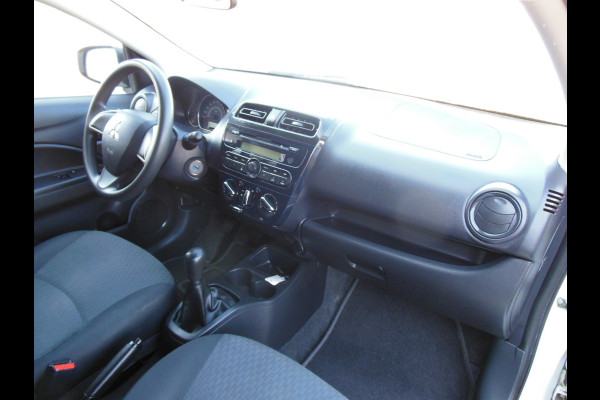 Mitsubishi Space Star 1.0 Cool+ staat in Hoogeveen