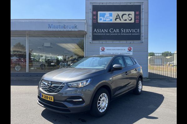 Opel Grandland X 1.2 Turbo Ultimate Parkeersensoren achter I Airco Staat in Hoogeveen
