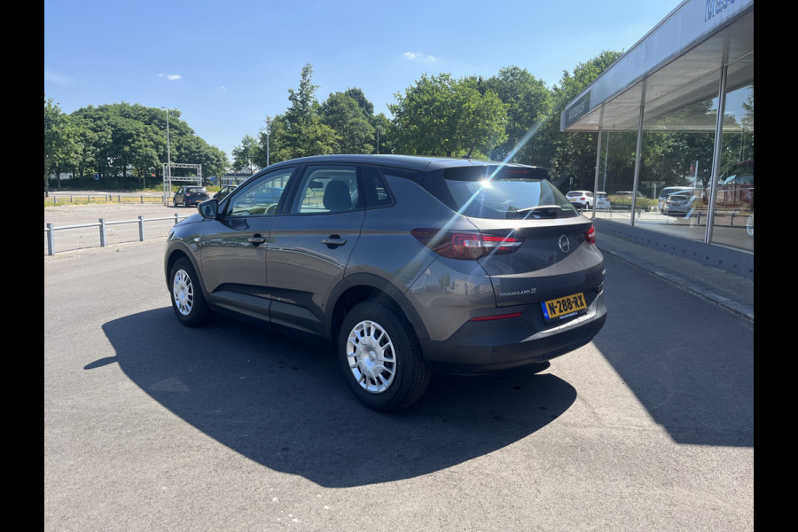 Opel Grandland X 1.2 Turbo Ultimate Parkeersensoren achter I Airco Staat in Hoogeveen