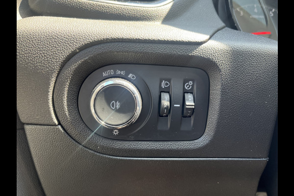 Opel Grandland X 1.2 Turbo Ultimate Parkeersensoren achter I Airco Staat in Hoogeveen