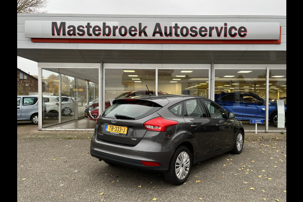 Ford Focus 1.0 Trend | Parkeercamera | Airco | Elektrische Ramen | Staat in Hardenberg