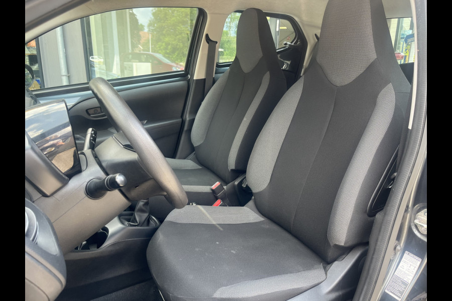 Toyota Aygo 1.0 VVT-i x-fun Staat in De Krim
