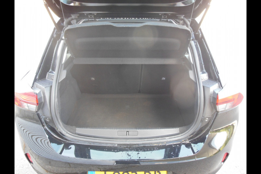 Opel Corsa 1.2 Edition Staat in Hoogeveen