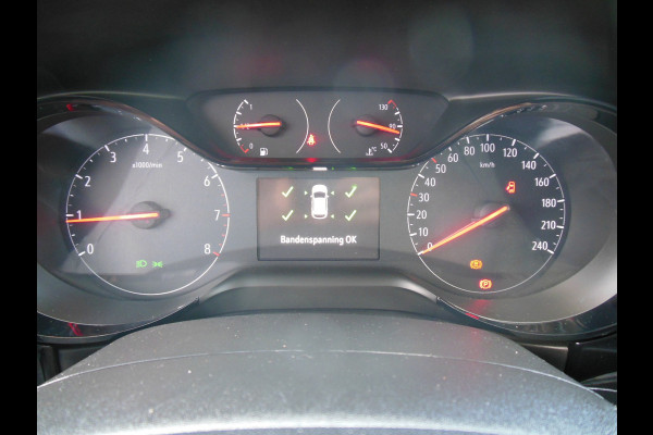 Opel Corsa 1.2 Edition Staat in Hoogeveen