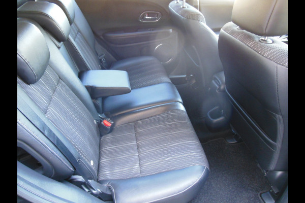 Honda HR-V 1.5 i-VTEC Executive Automaat Staat in Hoogeveen