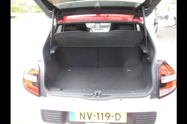 Renault Twingo 1.0 SCe Collection Staat in De Krim