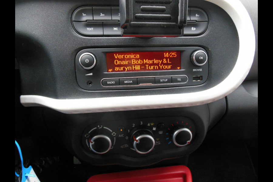 Renault Twingo 1.0 SCe Collection Staat in De Krim