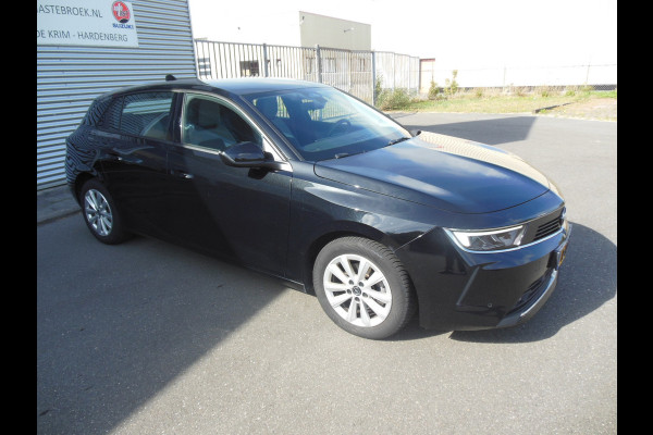 Opel Astra 1.2 Edition Staat in Hoogeveen