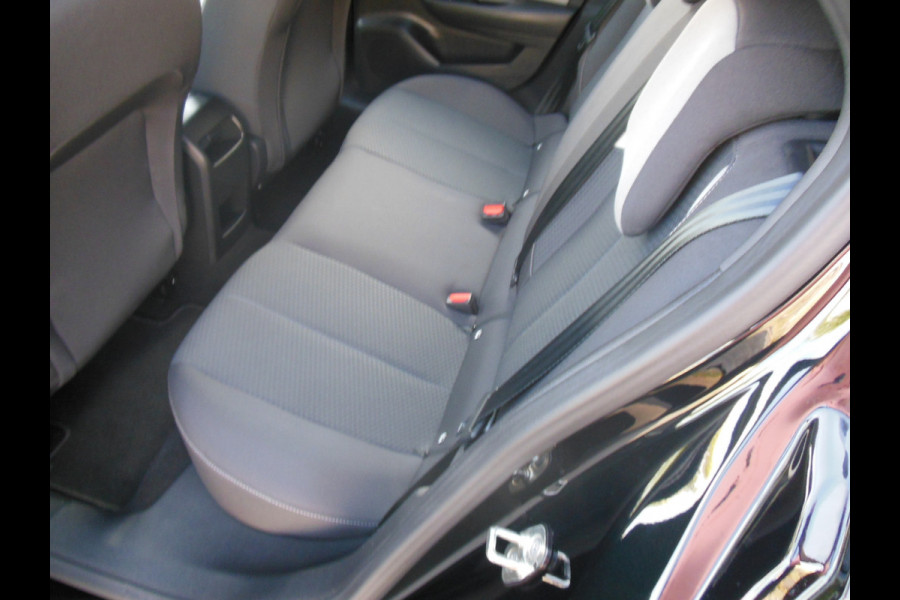 Opel Astra 1.2 Edition Staat in Hoogeveen