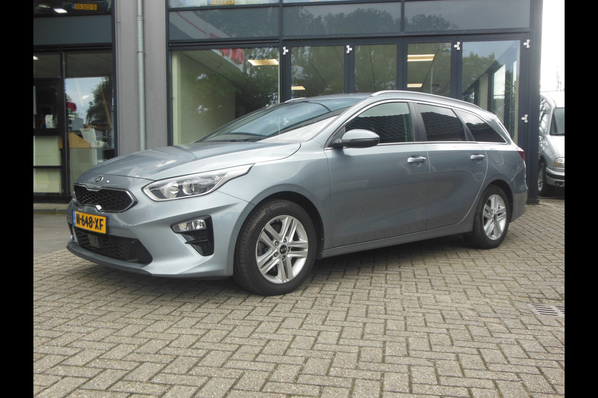 Kia Ceed Sportswagon 1.0 T-GDi DynamicPlusLine Staat in De Krim