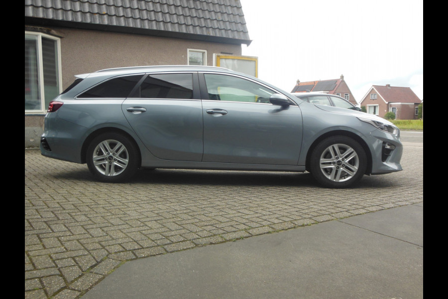 Kia Ceed Sportswagon 1.0 T-GDi DynamicPlusLine Staat in De Krim