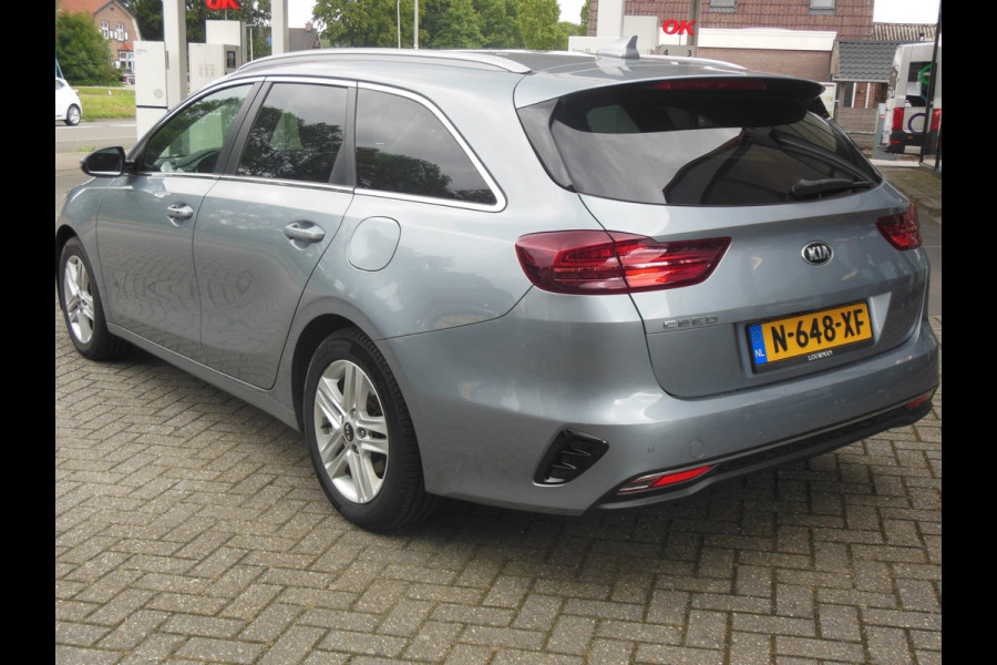 Kia Ceed Sportswagon 1.0 T-GDi DynamicPlusLine Staat in De Krim