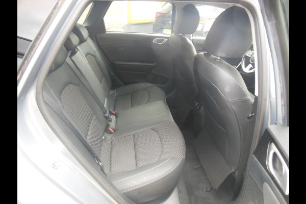 Kia Ceed Sportswagon 1.0 T-GDi DynamicPlusLine Staat in De Krim