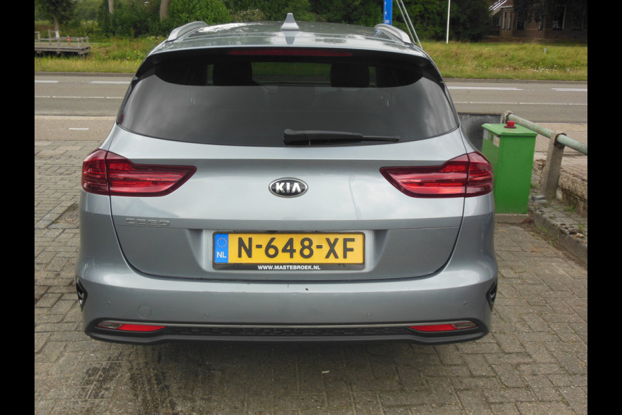 Kia Ceed Sportswagon 1.0 T-GDi DynamicPlusLine Staat in De Krim