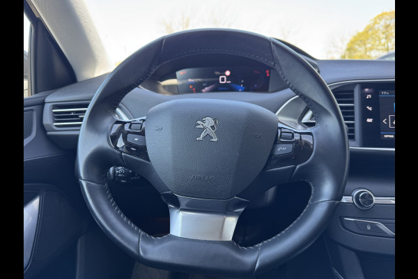 Peugeot 308 SW 1.2 PureTech Blue Lease Allure Staat in Hardenberg