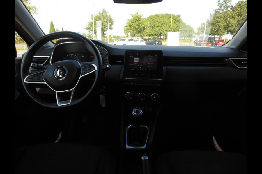 Renault Clio 1.0 TCe Zen Staat in DE KRIM