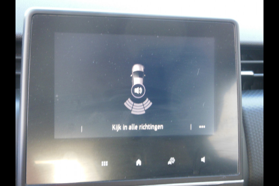 Renault Clio 1.0 TCe Zen Staat in DE KRIM