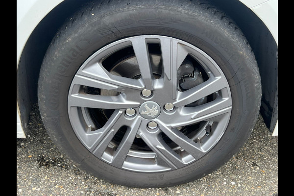 Peugeot 208 1.2 PureTech Active Pack Afneembare Trekhaak Staat in Hardenberg