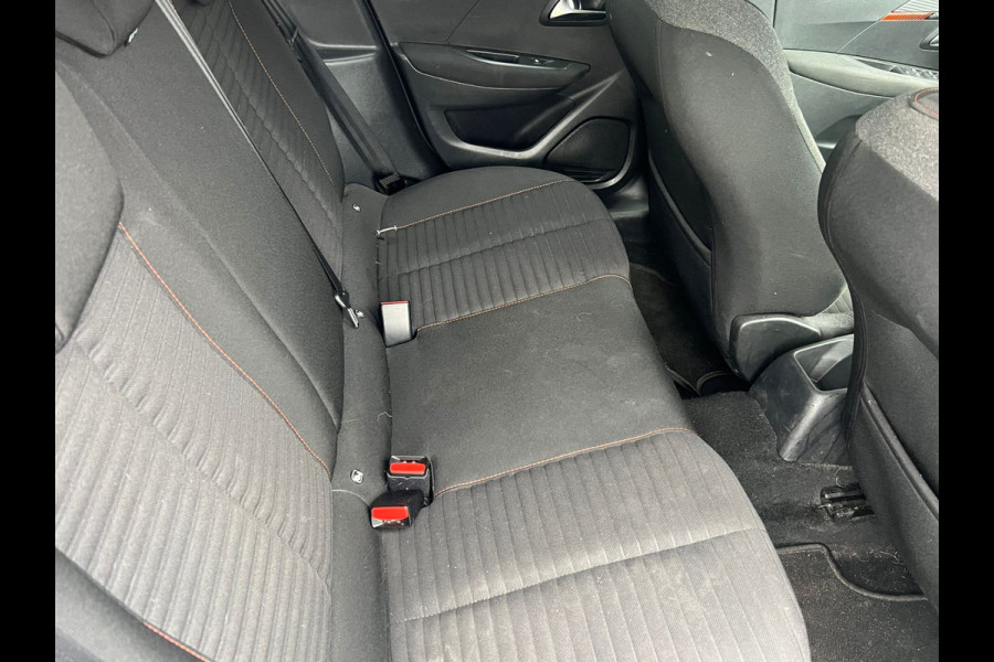 Peugeot 208 1.2 PureTech Active Pack Afneembare Trekhaak Staat in Hardenberg