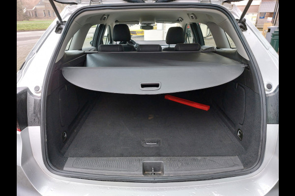 Opel Astra Sports Tourer 1.0 Online Edition Staat in De Krim Staat in de Krim