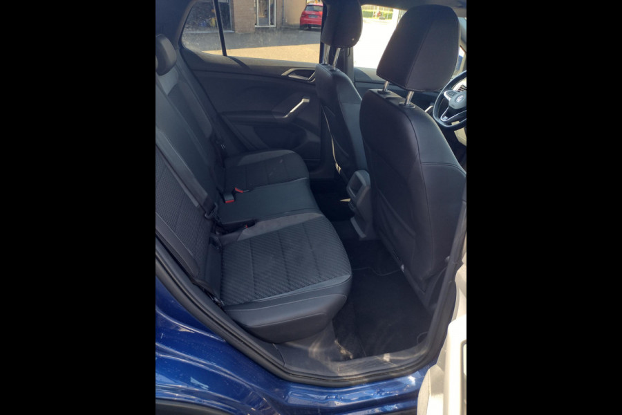 Volkswagen T-Cross 1.0 TSI Style Furtial Cockpit Staat in Hardenberg