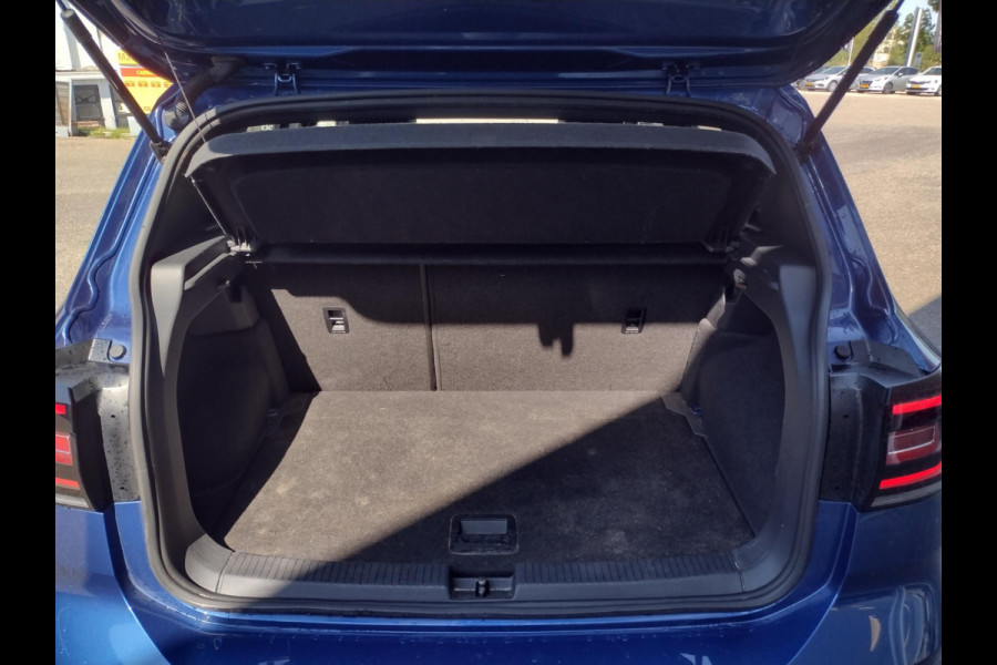 Volkswagen T-Cross 1.0 TSI Style Furtial Cockpit Staat in Hardenberg