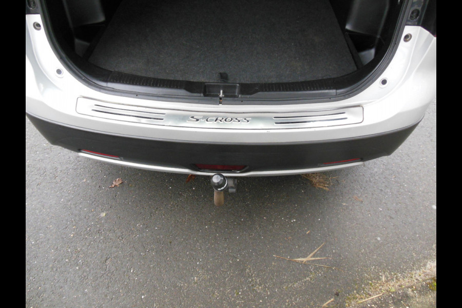 Suzuki S-Cross 1.4 Boosterjet Exclusive Staat in Hoogeveen