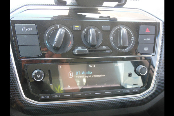 Volkswagen up! 1.0 BMT take up! Staat in De Krim
