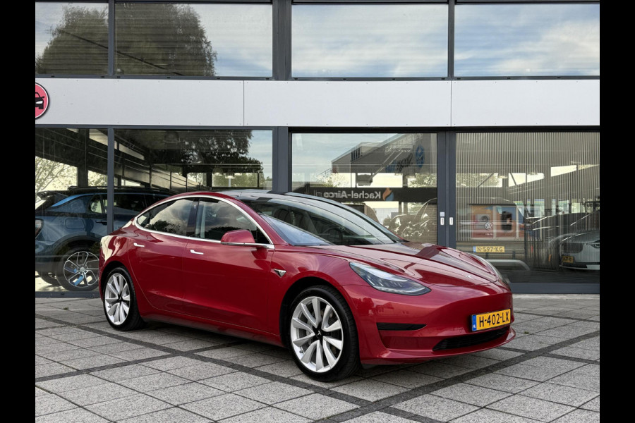 Tesla Model 3 Range Plus Aut. | 19inch ALU | Panorama | Trekhaak | Navi | Camera