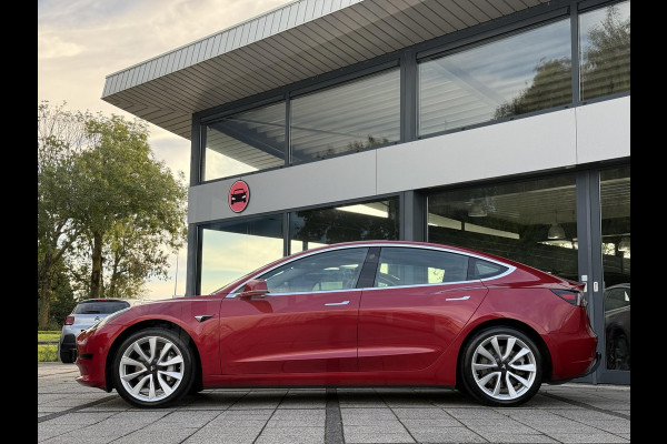Tesla Model 3 Range Plus Aut. | 19inch ALU | Panorama | Trekhaak | Navi | Camera
