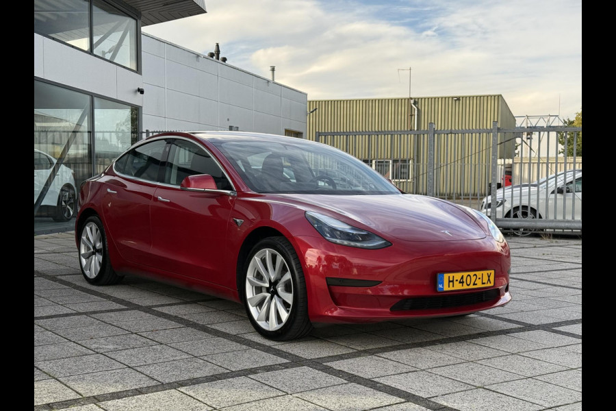 Tesla Model 3 Range Plus Aut. | 19inch ALU | Panorama | Trekhaak | Navi | Camera