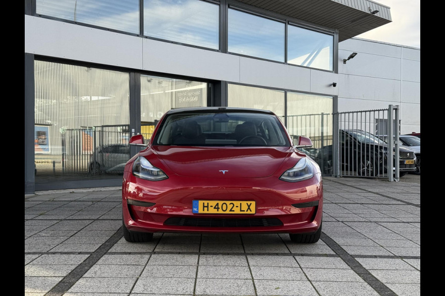 Tesla Model 3 Range Plus Aut. | 19inch ALU | Panorama | Trekhaak | Navi | Camera