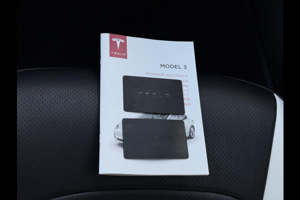 Tesla Model 3 Range Plus Aut. | 19inch ALU | Panorama | Trekhaak | Navi | Camera
