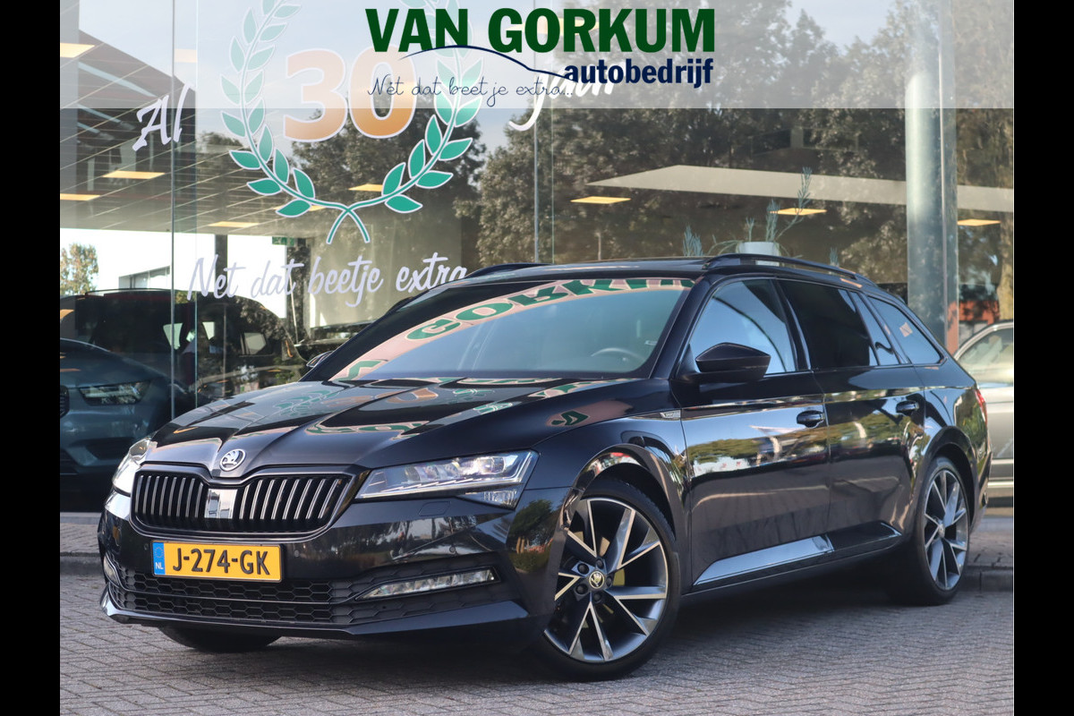 Škoda Superb Combi 1.5 TSI ACT Sportline / Panoramadak