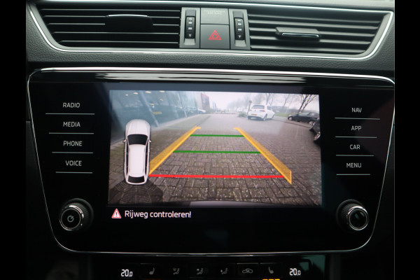 Škoda Superb Combi 1.5 TSI ACT Sportline / Panoramadak Škoda Superb Combi 1.5 TSI ACT Sportline / Panoramadak