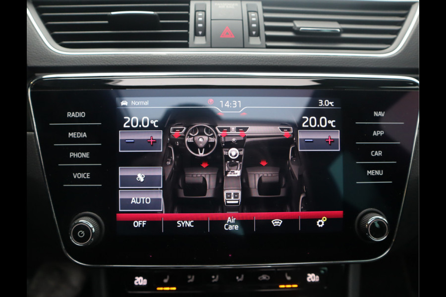 Škoda Superb Combi 1.5 TSI ACT Sportline / Panoramadak Škoda Superb Combi 1.5 TSI ACT Sportline / Panoramadak