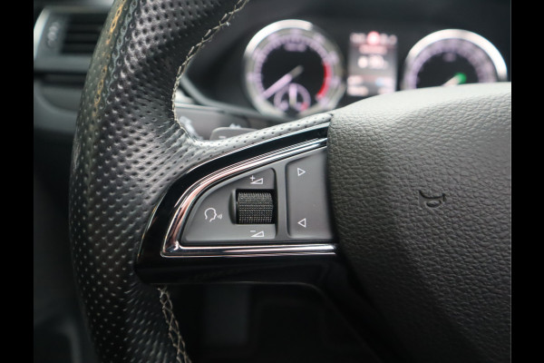 Škoda Superb Combi 1.5 TSI ACT Sportline / Panoramadak Škoda Superb Combi 1.5 TSI ACT Sportline / Panoramadak