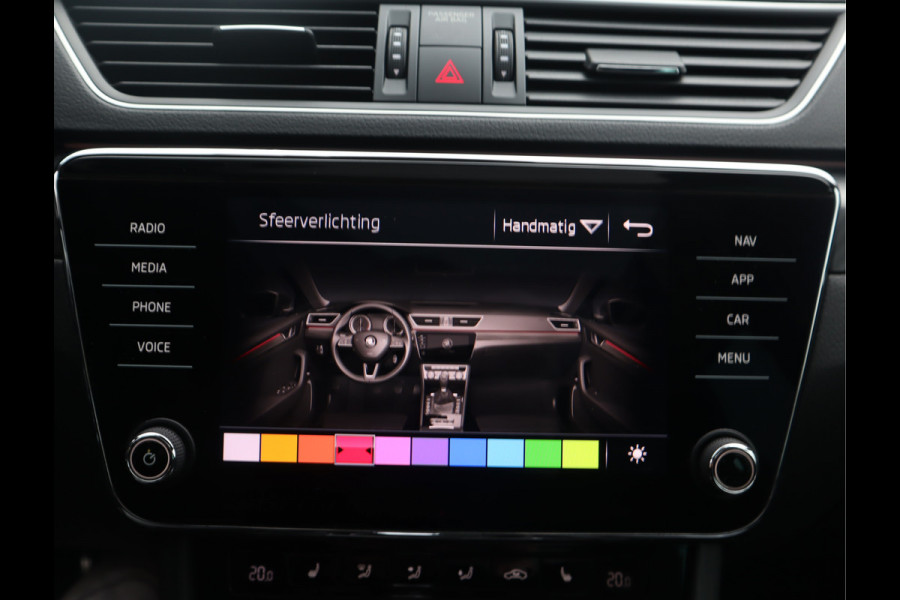 Škoda Superb Combi 1.5 TSI ACT Sportline / Panoramadak Škoda Superb Combi 1.5 TSI ACT Sportline / Panoramadak