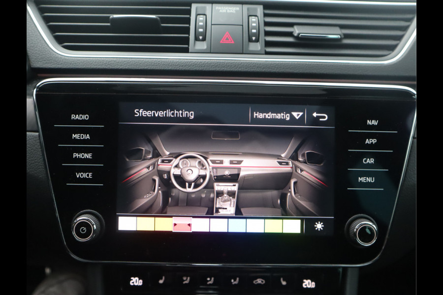Škoda Superb Combi 1.5 TSI ACT Sportline / Panoramadak Škoda Superb Combi 1.5 TSI ACT Sportline / Panoramadak