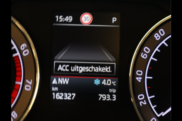 Škoda Superb Combi 1.5 TSI ACT Sportline / Panoramadak Škoda Superb Combi 1.5 TSI ACT Sportline / Panoramadak