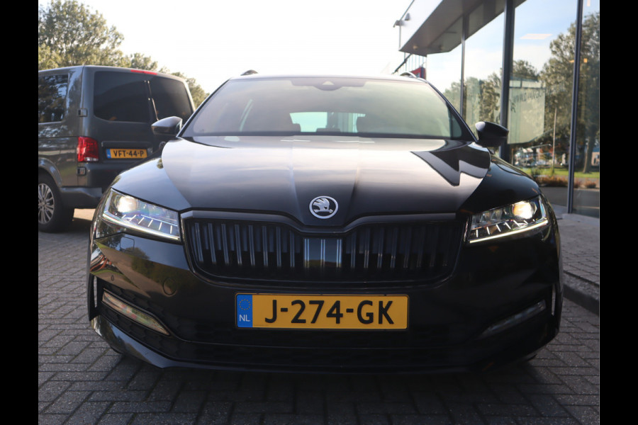 Škoda Superb Combi 1.5 TSI ACT Sportline / Panoramadak Škoda Superb Combi 1.5 TSI ACT Sportline / Panoramadak