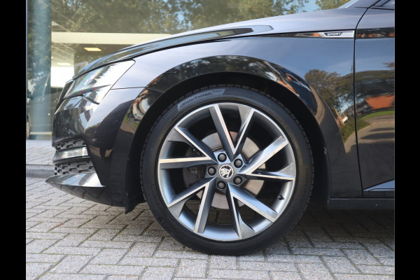Škoda Superb Combi 1.5 TSI ACT Sportline / Panoramadak Škoda Superb Combi 1.5 TSI ACT Sportline / Panoramadak