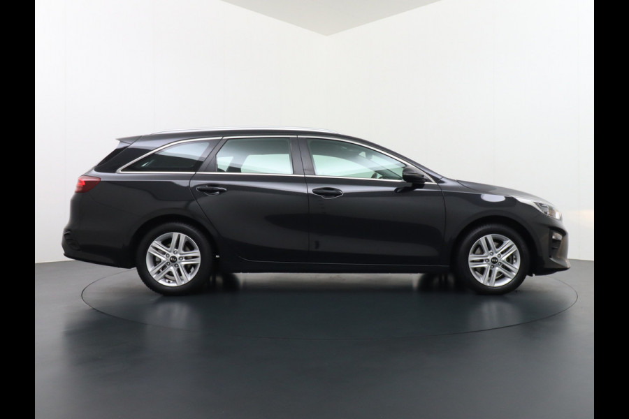 Kia Ceed Sportswagon 1.0T-GDi 120PK DynamicLine Apple Carplay Android Auto Navi Ecc Camera Led Lane Assist DAB Pdc Bluetooth 100% Dealeronderhouden Origineel Nederlandse Auto