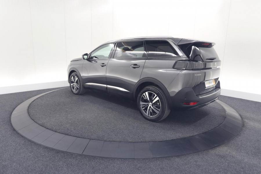 Peugeot 5008 PureTech 130 EAT8 Allure Pack | 7 Zitplaatsen | Camera | Apple Carplay | Navigatie | Parkeersensoren