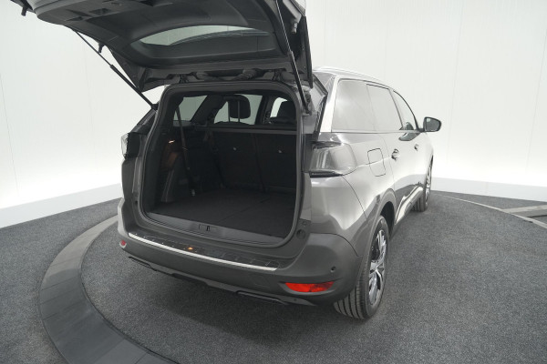 Peugeot 5008 PureTech 130 EAT8 Allure Pack | 7 Zitplaatsen | Camera | Apple Carplay | Navigatie | Parkeersensoren