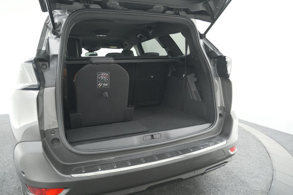 Peugeot 5008 PureTech 130 EAT8 Allure Pack | 7 Zitplaatsen | Camera | Apple Carplay | Navigatie | Parkeersensoren