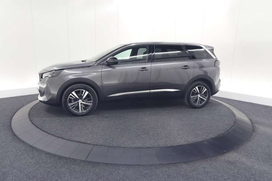 Peugeot 5008 PureTech 130 EAT8 Allure Pack | 7 Zitplaatsen | Camera | Apple Carplay | Navigatie | Parkeersensoren